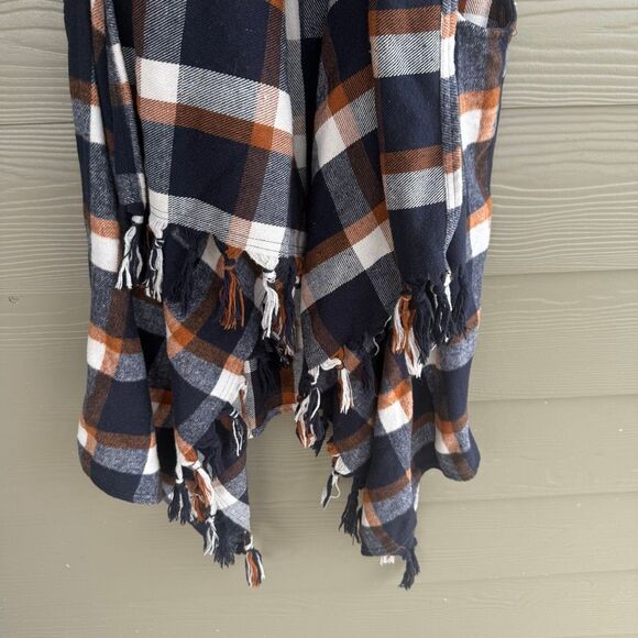 Entro plaid fringe vest - Picture 4 of 5